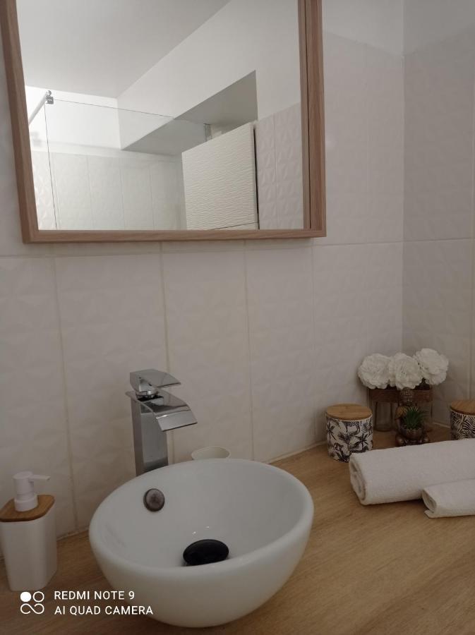 Studio Climatise, 50 M De La Prom, Wifi Nizza Kültér fotó