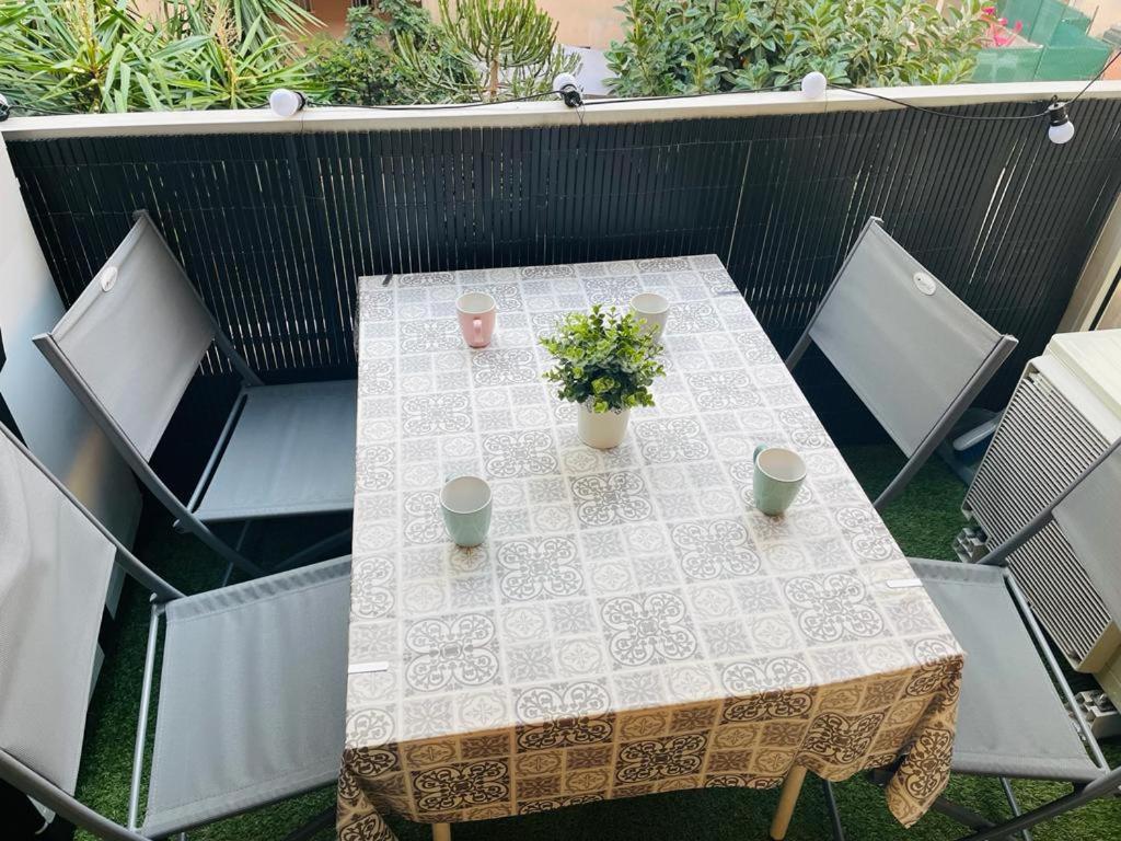 Studio Climatise, 50 M De La Prom, Wifi Nizza Kültér fotó
